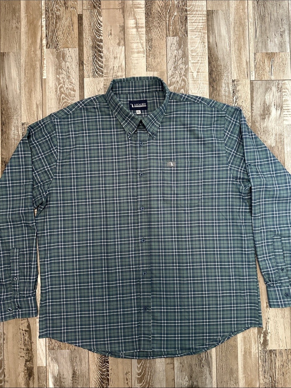 Local Boy Stretch Flannel Men's Green/Blue Plaid Button-Down Shirt. NWOT!